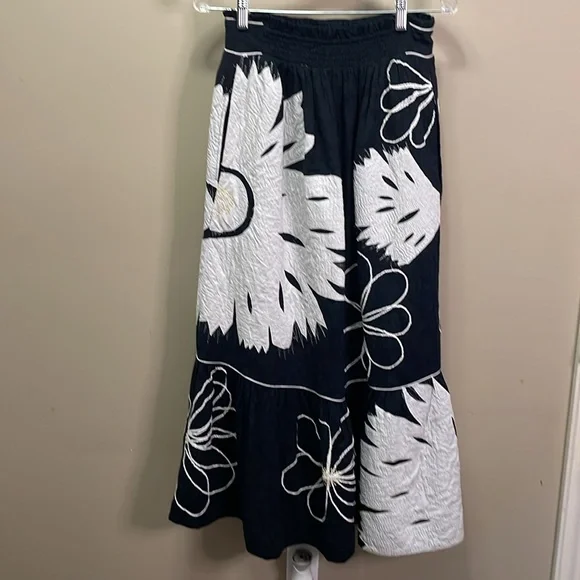 Anthropologie Maeve Embroidered & Beaded Long Skirt XS - Picture 2 of 5